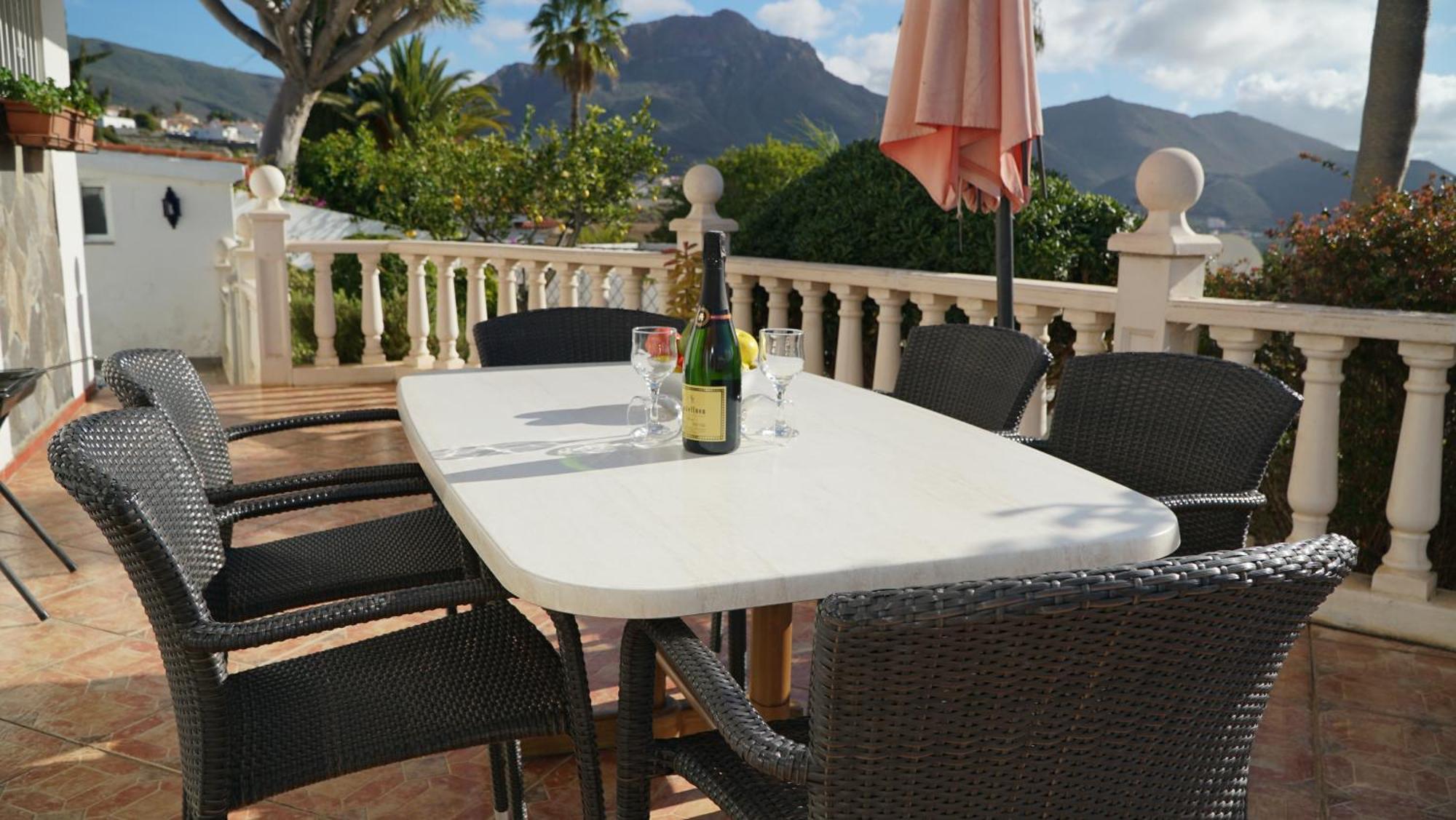 Detached Villa, Private Pool Only 10 Minutes Los Cristianos Valle de San Lorenzo Dış mekan fotoğraf
